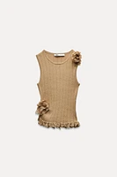 FINE KNIT FLOWER TOP