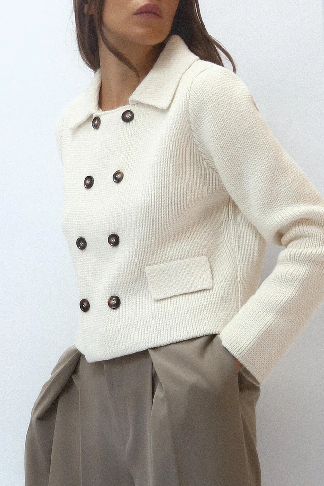 BASIC BUTTONED KNIT CARDIGAN