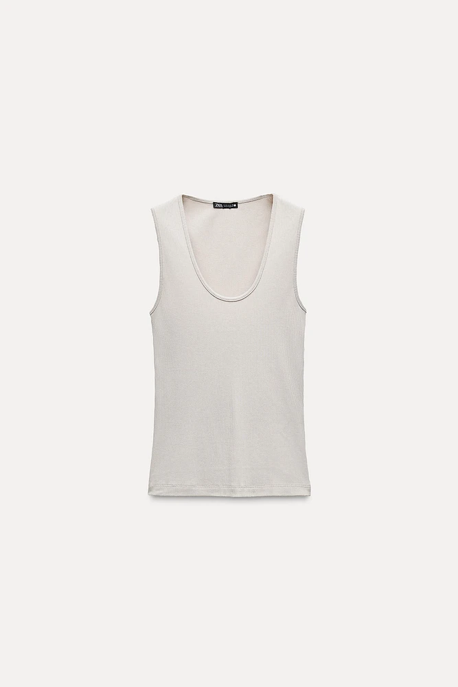 SLEEVELESS RIBBED T-SHIRT