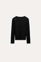 LONG SLEEVED RIBBED T-SHIRT