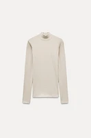 LONG SLEEVE RIBBED T-SHIRT