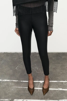 WAXED LEGGINGS WITH A MID WAIST