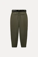 BELTED ANKLE PANTS