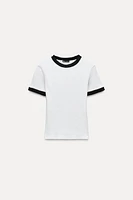 CONTRAST TRIM T-SHIRT