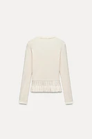 RUFFLED SOFT SWEATER