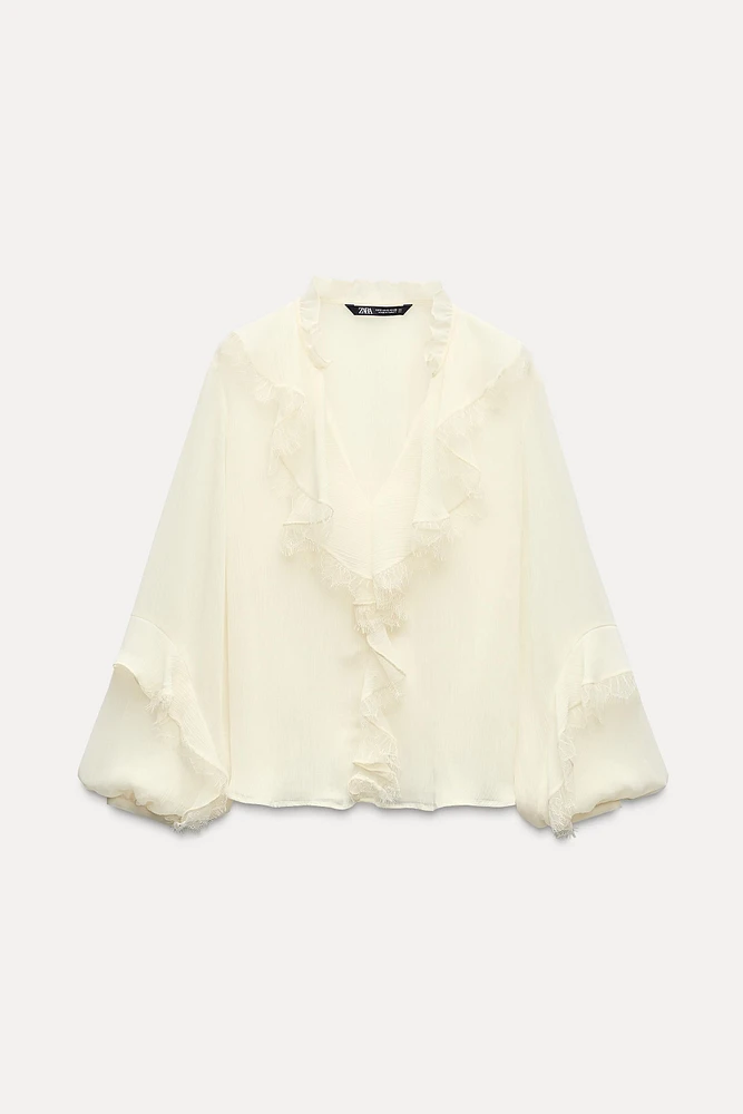 RUFFLED ROMANTIC BLOUSE