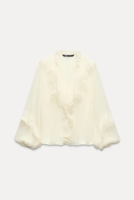 RUFFLED ROMANTIC BLOUSE