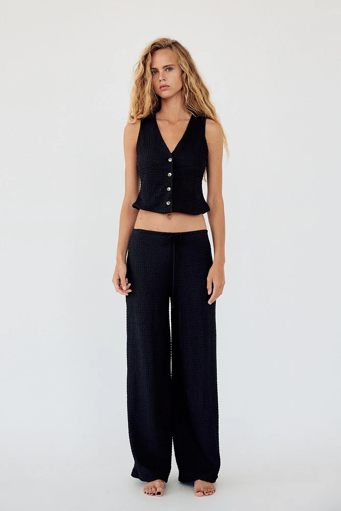 TEXTURED STRAIGHT LEG PANTS