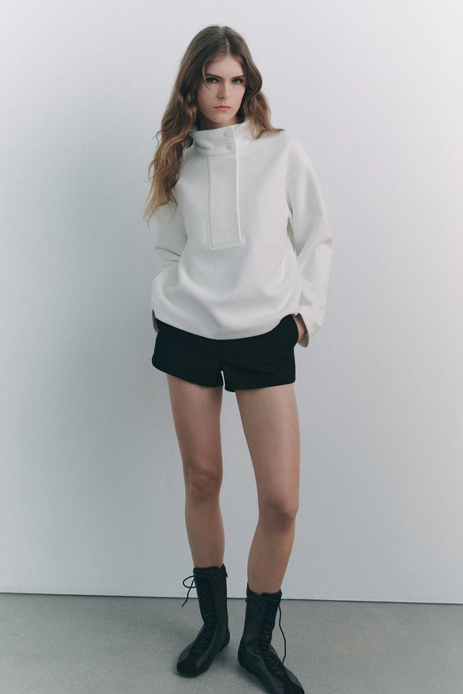 HIGH COLLAR CREPE SWEATSHIRT