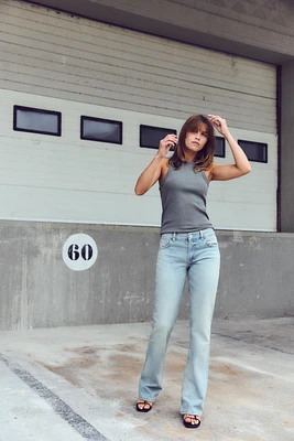 MID-RISE TRF BOOTCUT JEANS