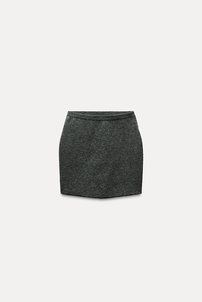 KNIT MINI SKIRT