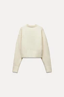 SOFT KNIT SHORT SWEATER