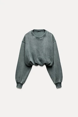 WASHED EFFECT CROP SWEATSHIRT