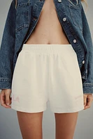 TEXT PLUSH SHORTS