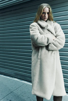 LONG FAUX FUR COAT