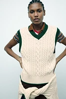 CABLE KNIT SWEATER VEST