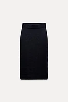 PLAIN KNIT PENCIL SKIRT