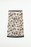 EMBROIDERED LACE SKIRT