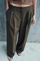 PLEATED WIDE LEG PANTS