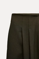 PLEATED WIDE LEG PANTS