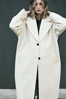 BOUCLÉ COAT