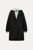 CONTRASTING COAT WITH REMOVABLE HOOD