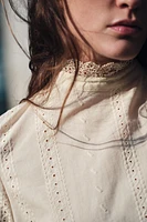 ROMANTIC GUIPURE LACE BLOUSE