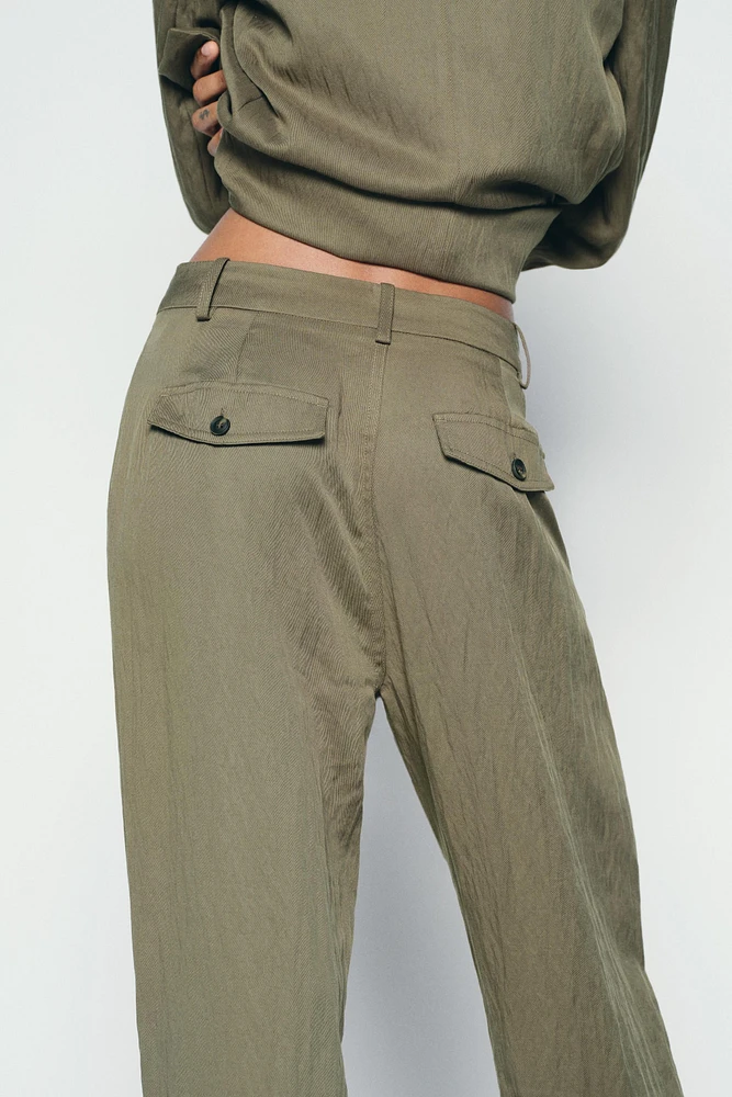 WRINKLED EFFECT KNICKERBOCKER PANTS