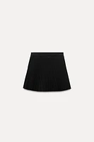 PLEATED SKORT