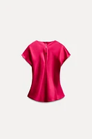 GATHERED SATIN EFFECT TOP