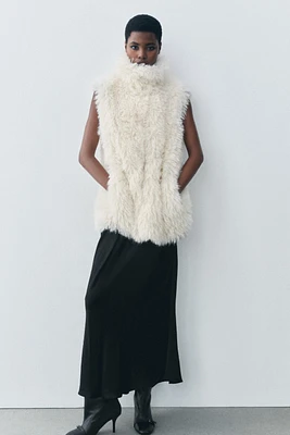 FAUX FUR VEST ZW COLLECTION