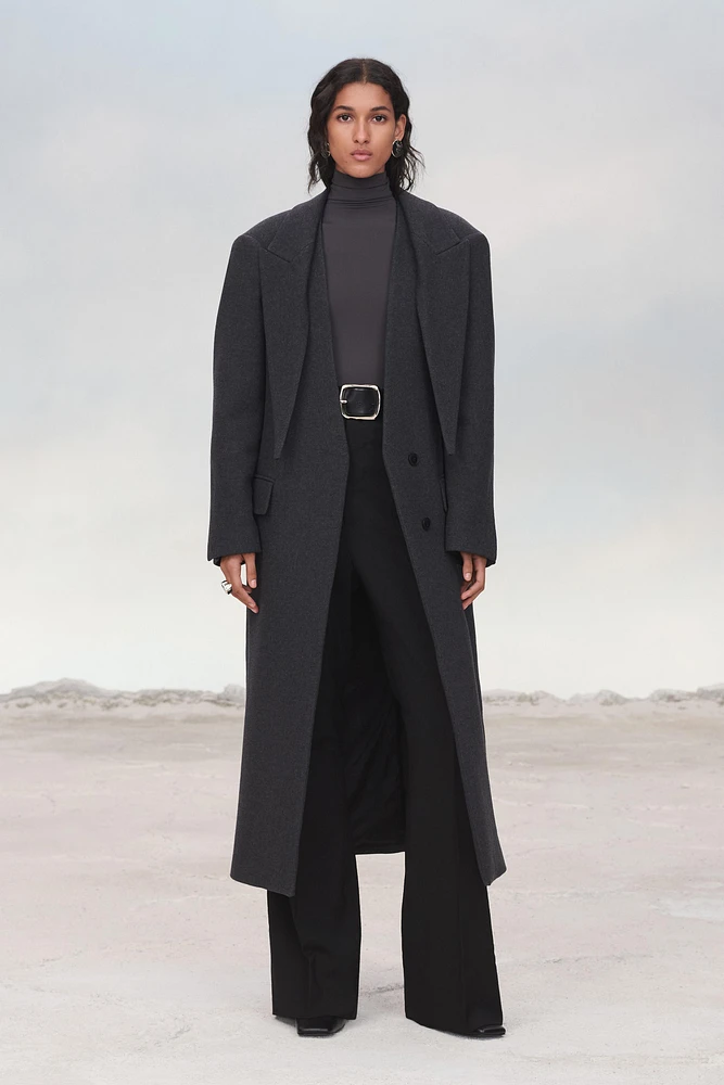 OVERSIZED LONG COAT LIMITED EDITION