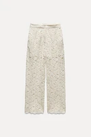 LACE DETAIL CROPPED PANTS