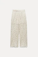 LACE DETAIL CROPPED PANTS