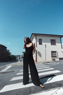 WIDE JUMPSUIT WITH BELT