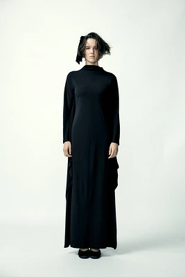 LONG BATWING SLEEVE CAPE DRESS