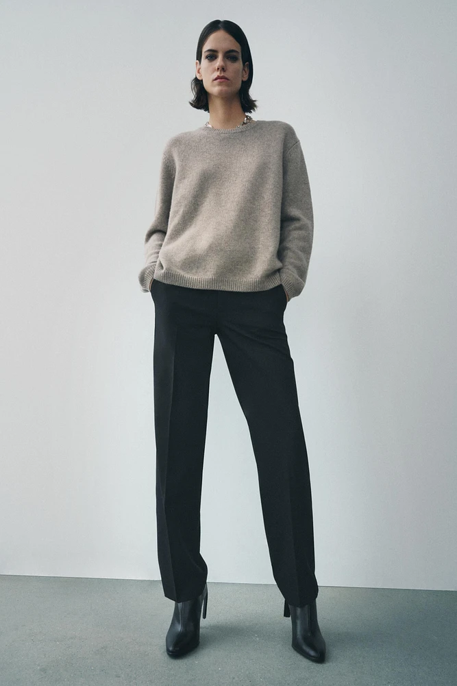 100% CASHMERE SWEATER