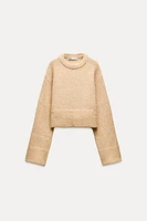 SHORT KNIT SWEATER