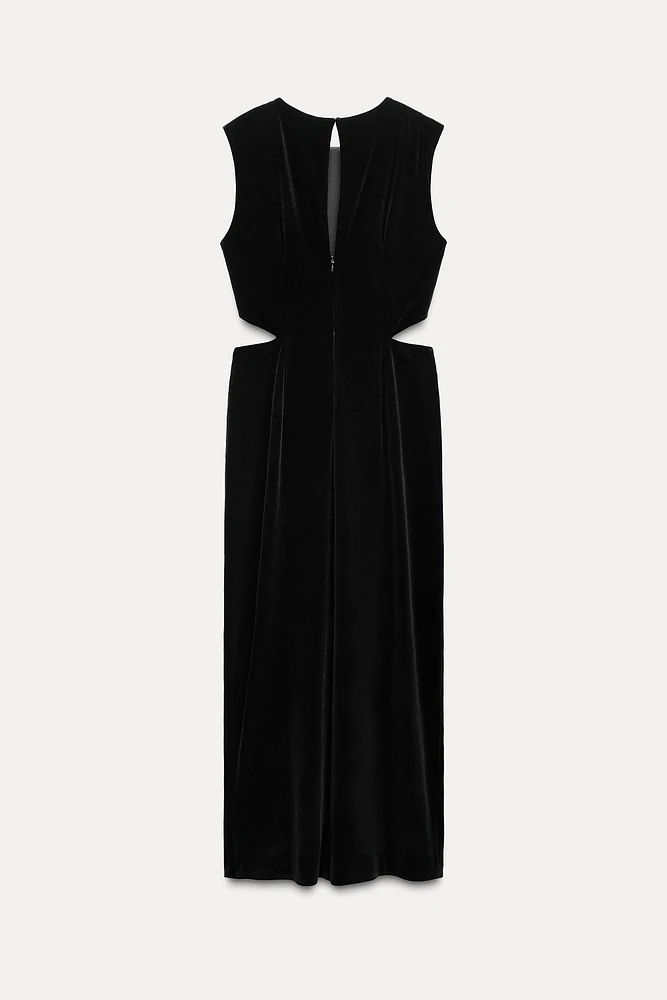 BUCKLED VELVET MIDI DRESS