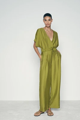 WIDE JUMPSUIT WITH BELT