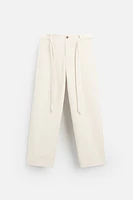 BELTED TEXTURED PANTS