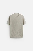 STRIPED TEXTURED T-SHIRT