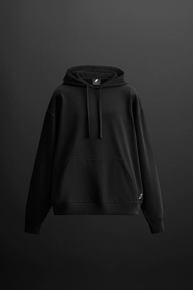 HOODIE SWEATSHIRT