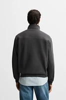 QUARTER ZIP SWEATSHIRT