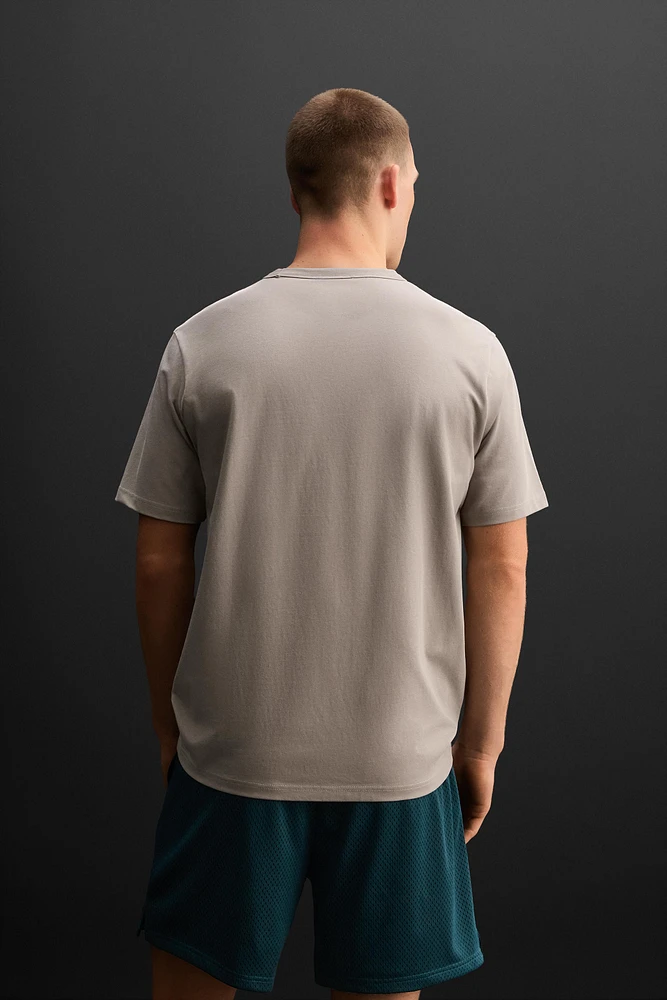 STRETCH WORKOUT T-SHIRT