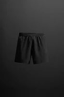 TRAINING RUNNING SHORTS