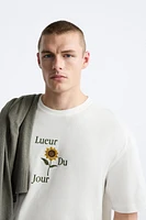 CONTRAST EMBROIDERED T-SHIRT