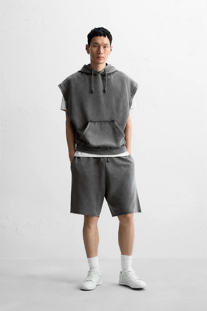 WASHED HOODED SWEATSHIRT