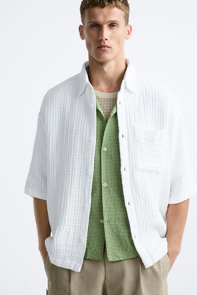 STRUCTURED SHIRT