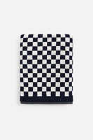 CHECKERED BEACH TOWEL